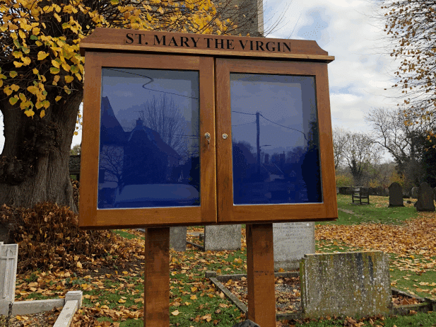 oak6 oak noticeboard on oak posts, church